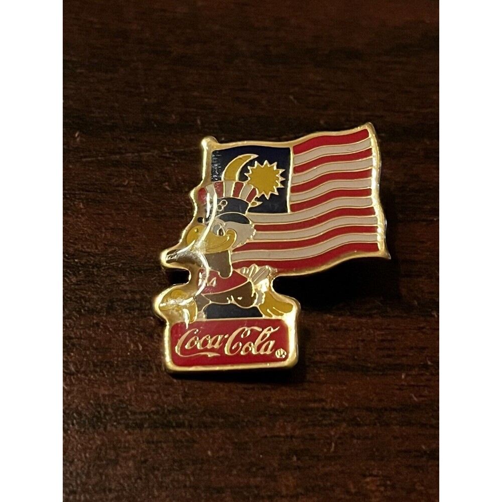 Vintage 1984 Los Angeles Olympics Coca Cola Sam Eagle Malaysia Flag Lapel Pin